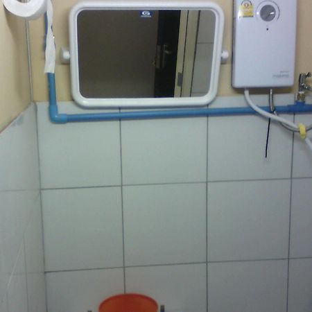 M & A Guesthouse Hua Hin Ngoại thất bức ảnh