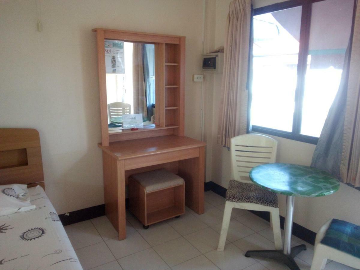 M & A Guesthouse Hua Hin Ngoại thất bức ảnh