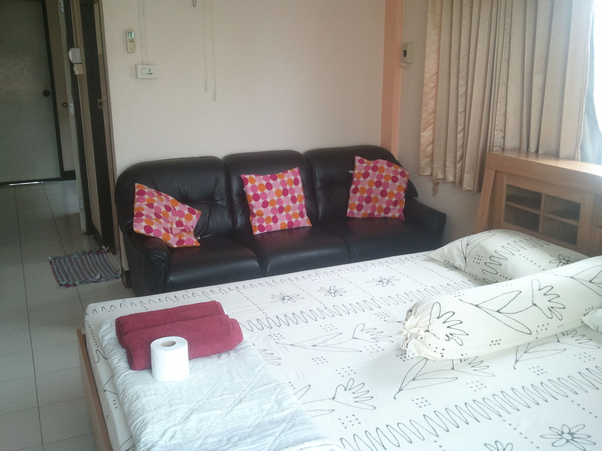 M & A Guesthouse Hua Hin Ngoại thất bức ảnh